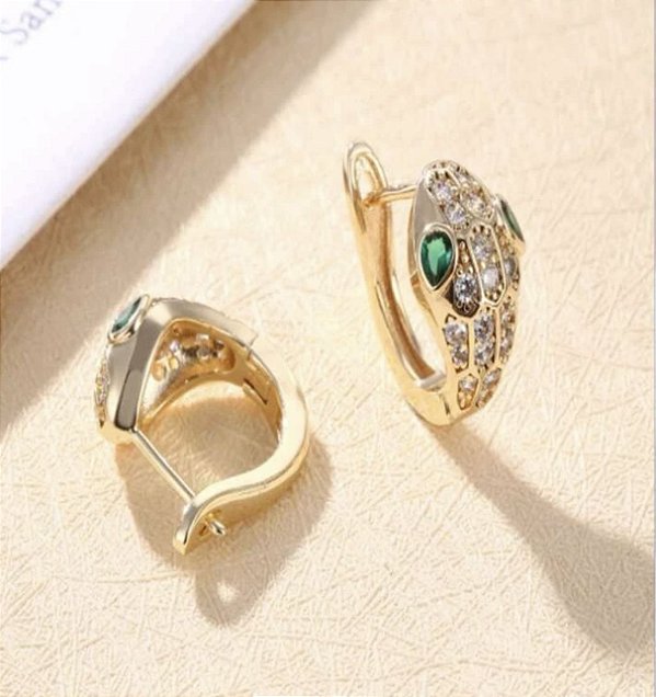 Argola LEIA cobra com zirconia