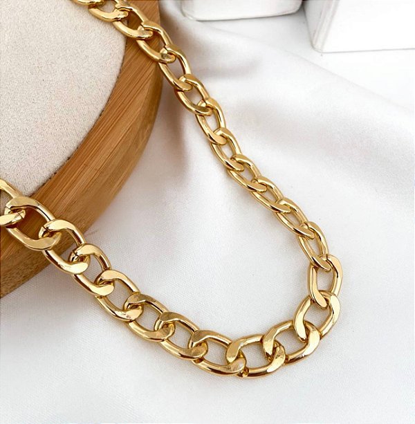 Choker ANGELA corrente elo achatado Folheada a ouro