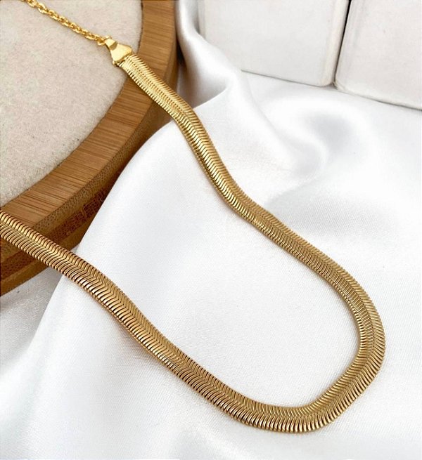 Colar SOLANGE meia malha 8mm folheada a ouro