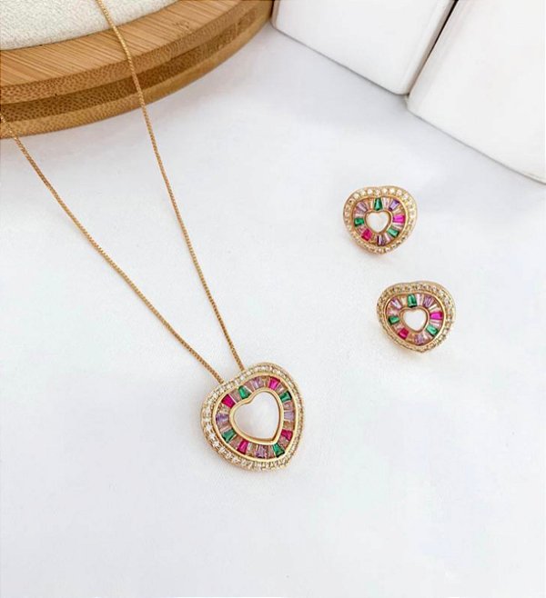 Conjunto BETINA colar e brinco folheada a ouro coração Colors