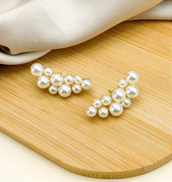 Brinco ALZIRA ear cuff com pérolas folheada a ouro