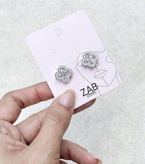 Brinco VAN trevo cravejado de zirconia CRISTAL
