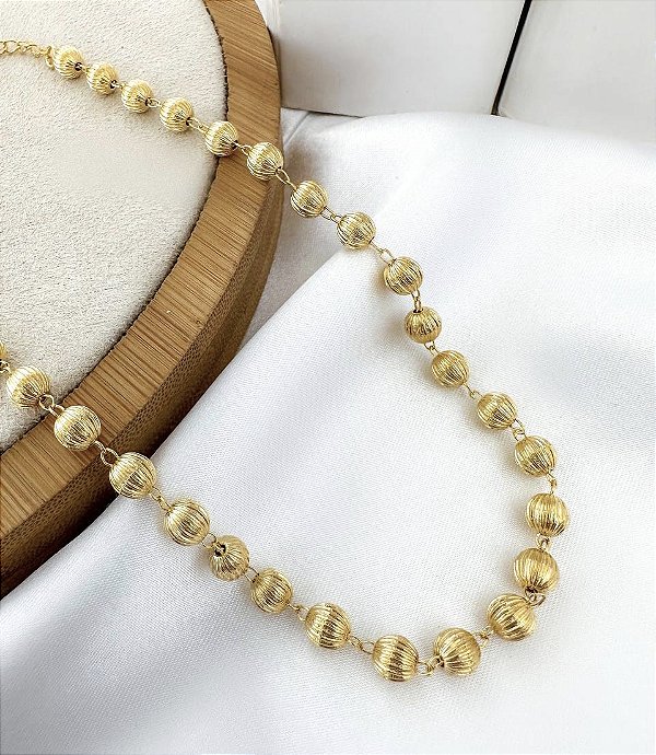 Choker LILI esferas texturizada folheada a ouro