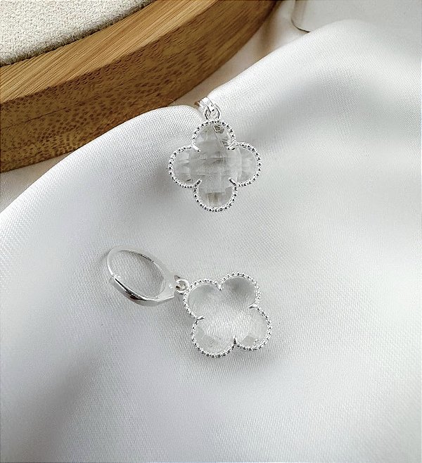 Brinco DAVINA pingente trevo folheado a prata zirconia CRISTAL