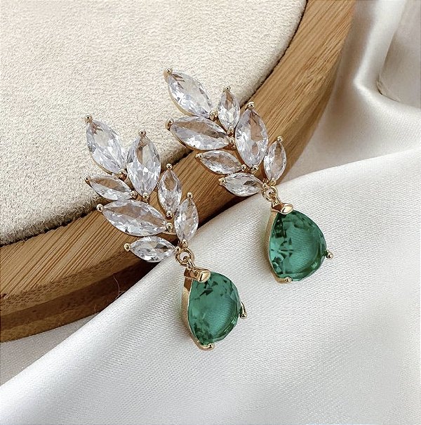 Brinco DALVA folhas cristal + verde esmeralda folheada a ouro