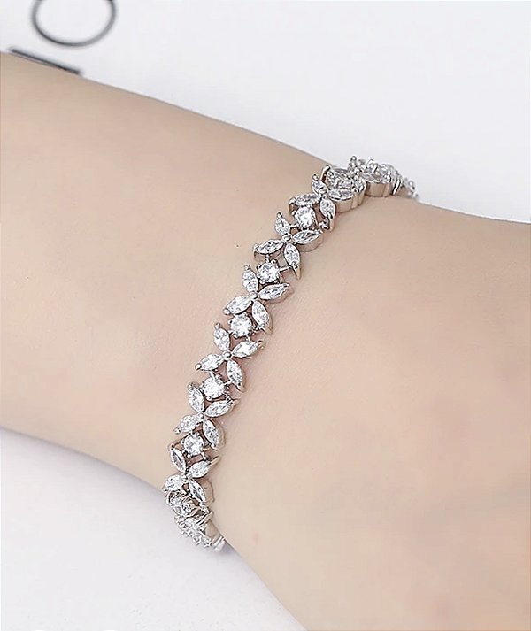 Pulseira IRLANDA pétalas de zircônia premium