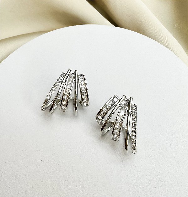 Argola ELIANE 5 fios degrade cravejado com zirconia folheado a prata
