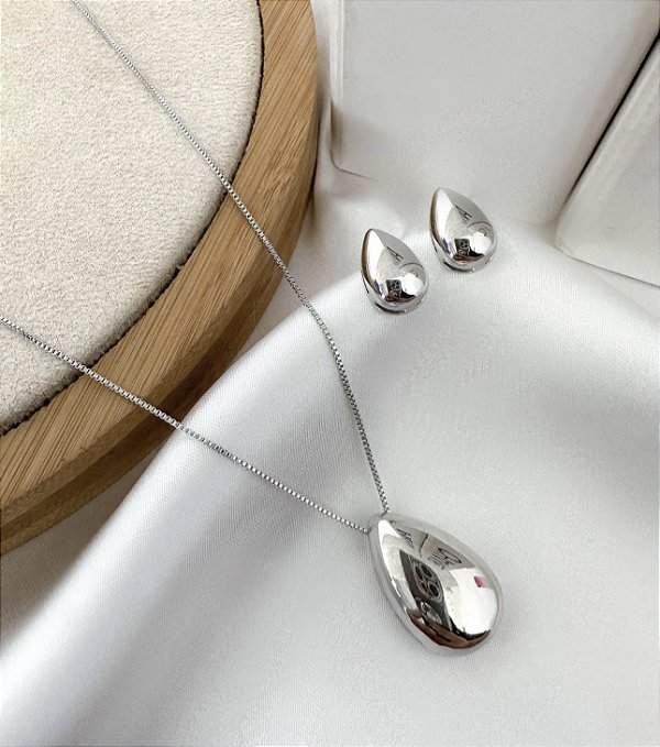 Conjunto VICA colar veneziana gota folheada a prata