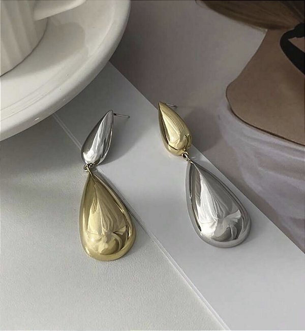 Brinco ILMA mix de banhos gota folheada a ouro