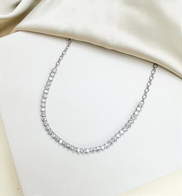 Choker BIA zirconia premium três pontas folheada a prata CRISTAL