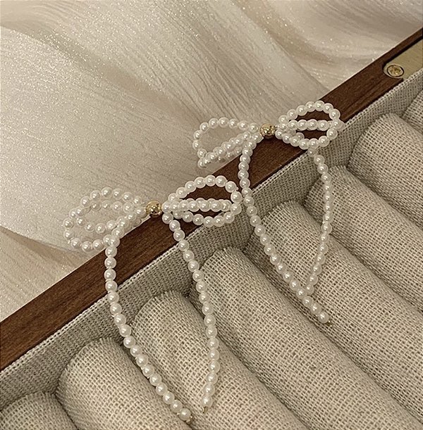 Brinco CLAUDINE laço de fita com Mini perolas