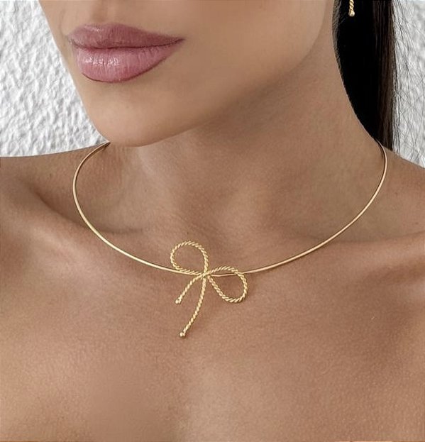 Choker aro CIANE com pingente LAÇO Folheada A Ouro