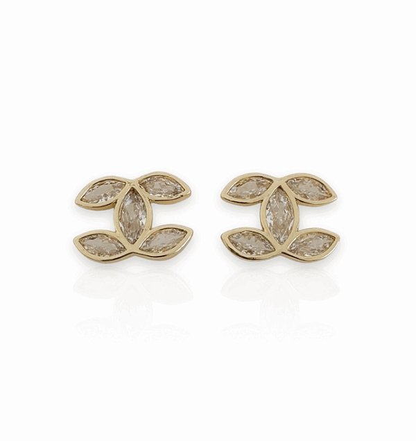 Brinco FLÁVIA cravejada com zirconia inspirada na alta joalheria folhada a ouro
