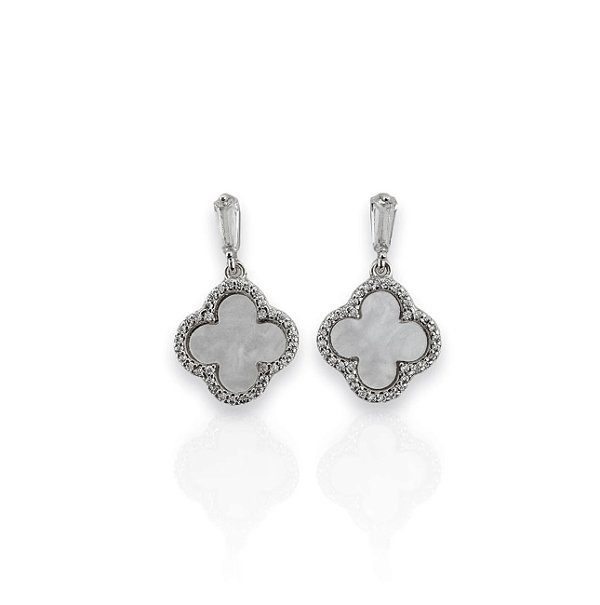 Brinco CANADA trevo pingente cravejado com micro zirconia folheado a prata