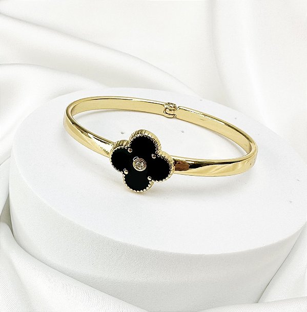 Bracelete NEIA trevo preto com verniz italiano dourado