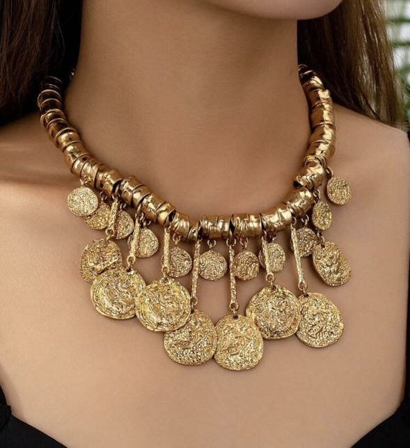 Choker BRITANIA max medalhas douradas