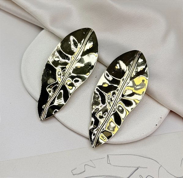 Max brinco SCONE folha organica folheado a ouro