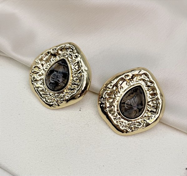 Brinco PERUGIA organico pedra PRETA folheada a ouro