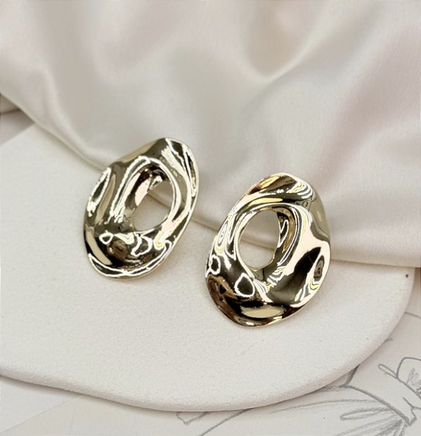 Brinco BACI organico folheada a ouro