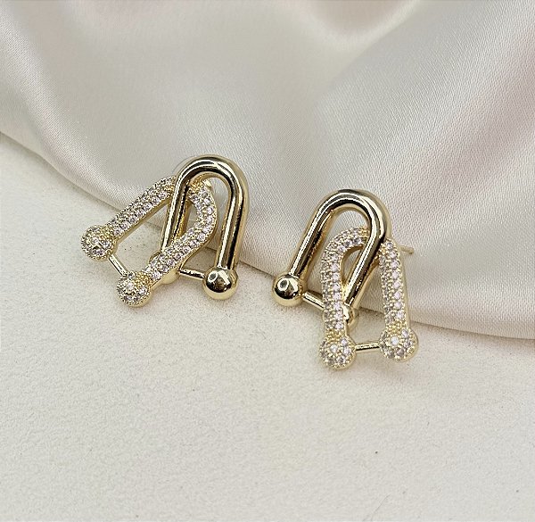 Brinco TIRNI M elos inspiração alta joalheria cravejados com microzirconia folhada a ouro