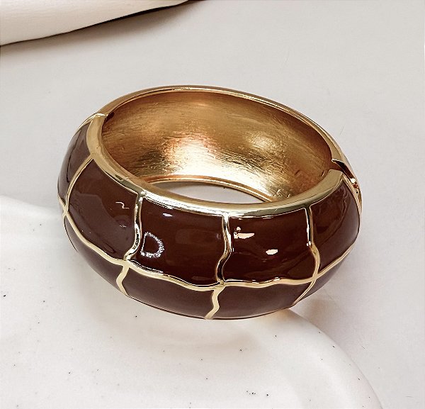 Bracelete PETER resinado cor marrom max folheado a ouro