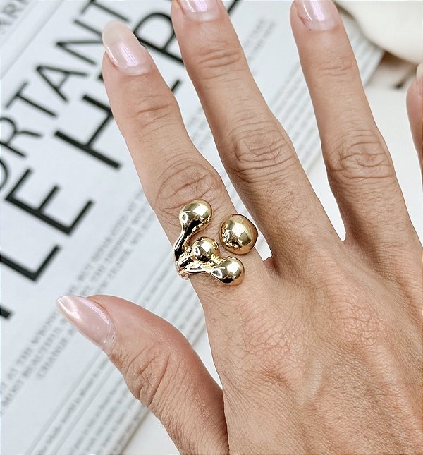 Anel ANAKI gotas geometrica folheado a ouro