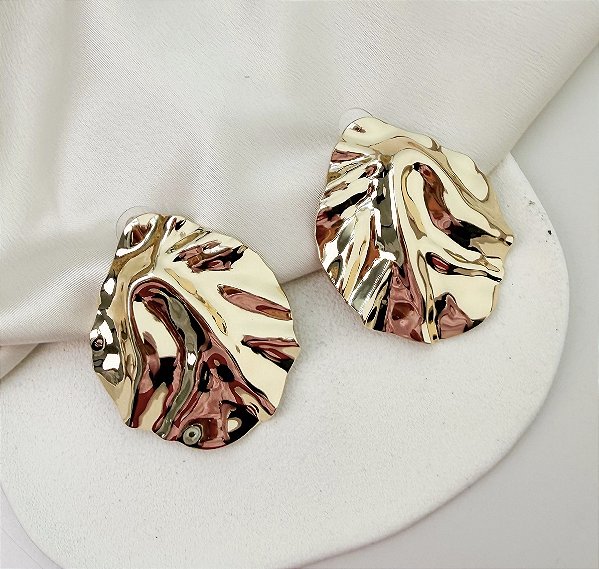 Brinco FAUSTINA folha organica folheada a ouro