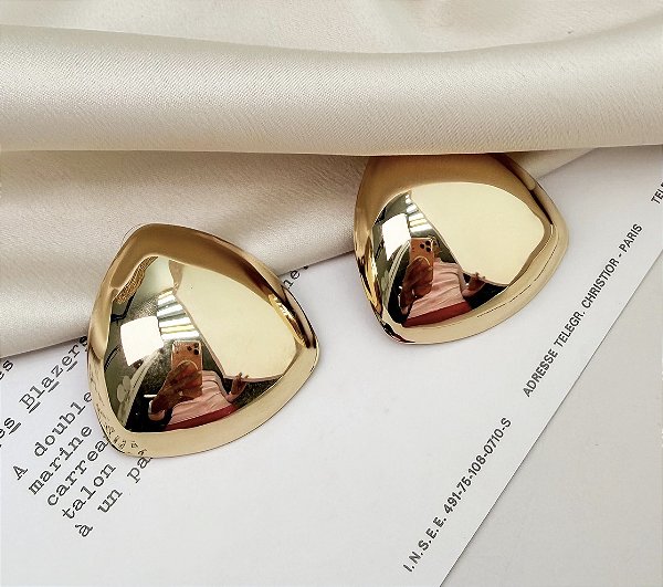 Brinco SAMIS boton geometrico folheado a ouro