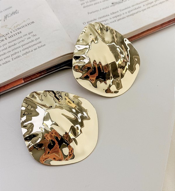 Max brinco SAVINA folha organica folheado a ouro