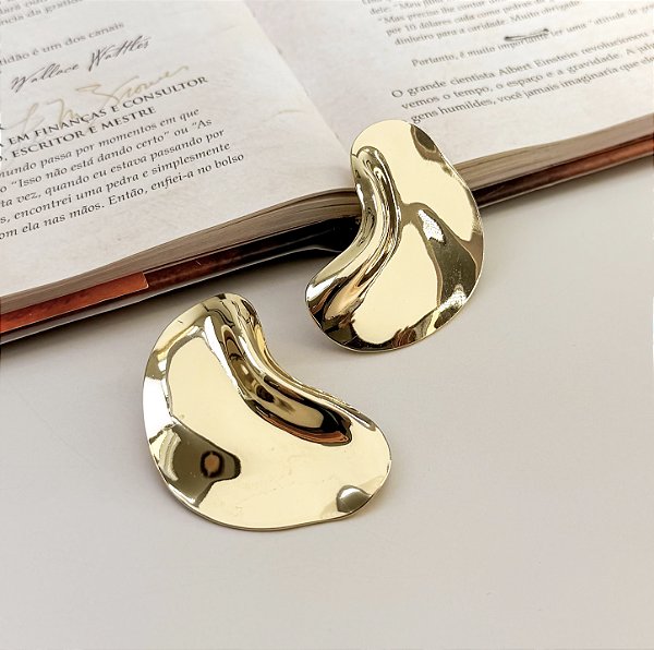 Brinco ZENOBIA organico folheada a ouro