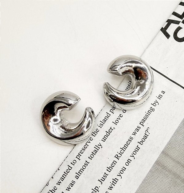 Brinco PANNA espiral folheada a prata