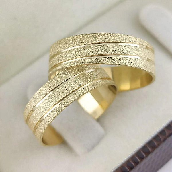 VL 071 - Par de Alianças em Ouro Amarelo 18K