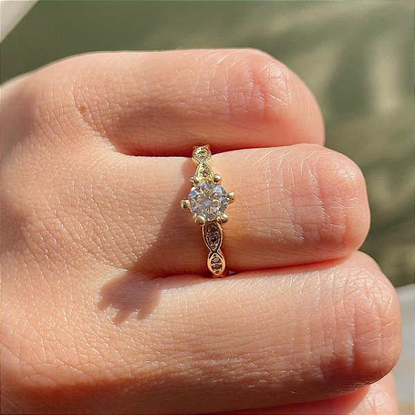 VL 529 - Solitário em Ouro Amarelo 18K