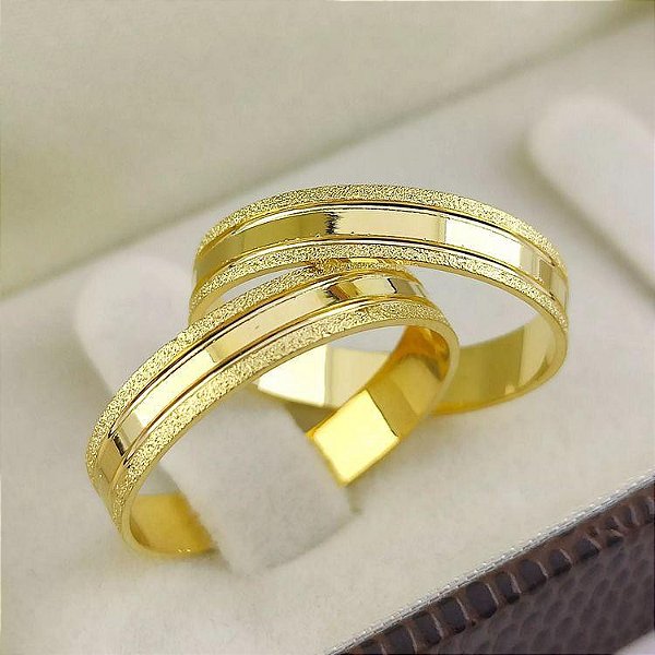 VL 131 - Par de Alianças em Ouro Amarelo 18K