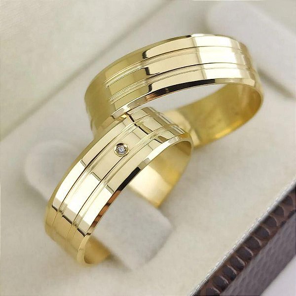 VL 048 - Par de Alianças em Ouro Amarelo 18K