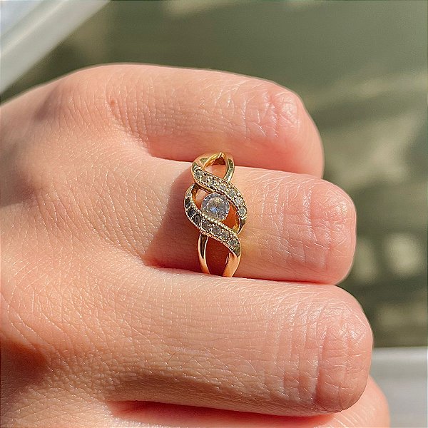 VL 500 - Solitário em Ouro Amarelo 18K