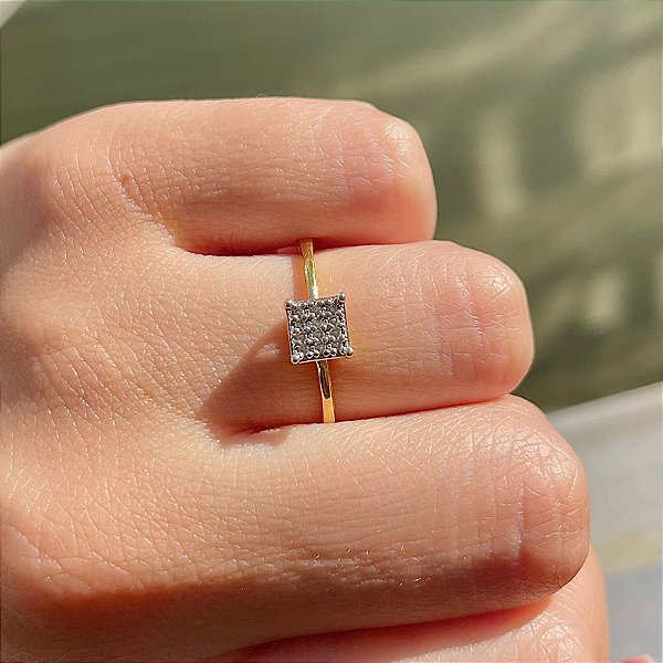 VL 519 - Solitário em Ouro Amarelo 18K