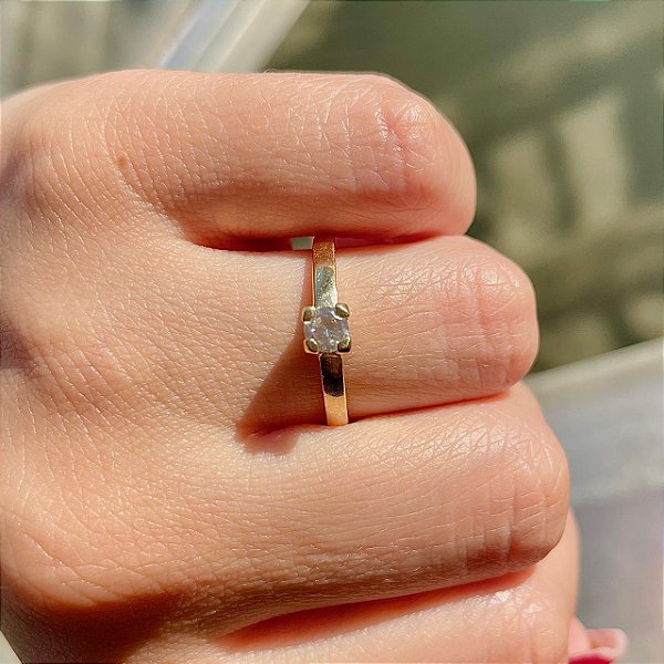 VL 571 - Solitário em Ouro Amarelo 18K