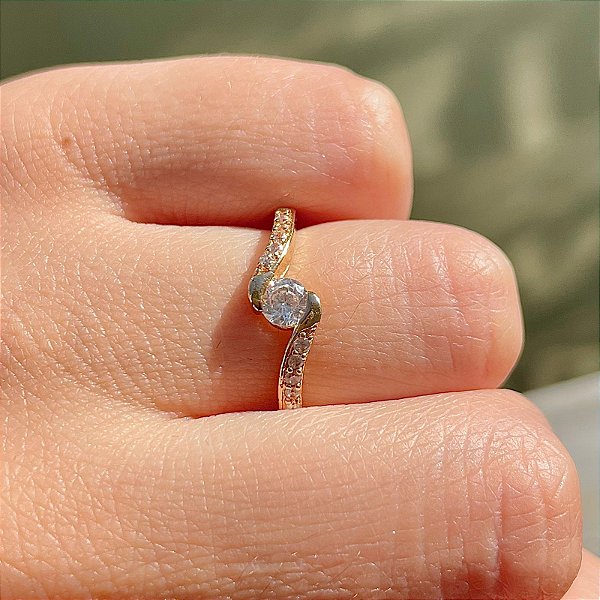 VL 528 - Solitário em Ouro Amarelo 18K