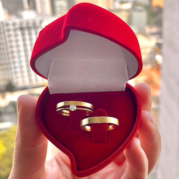 VL 486 - Kit Par de Alianças + Solitário  em Ouro Amarelo 18K