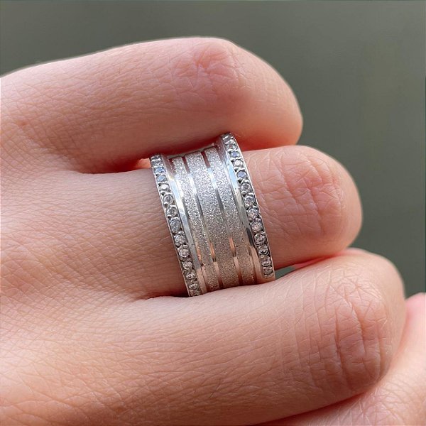 VL 1125 - Par de Alianças em Ouro Branco 18K