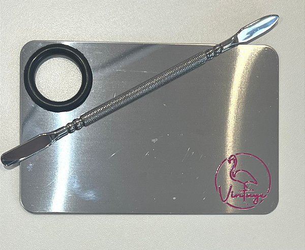 Placa de Maquiagem de Inox - Vintage
