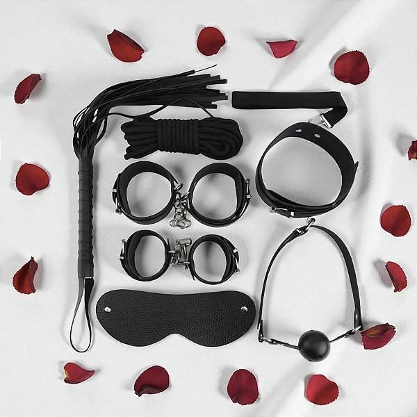 KIT BDSM EM PELÚCIA - 7 PEÇAS