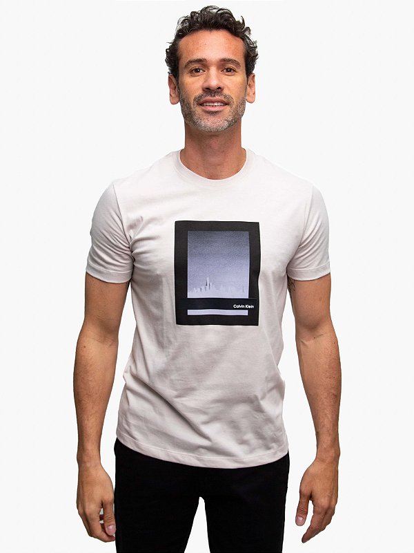 Camiseta NY Skyline Areia Calvin Klein
