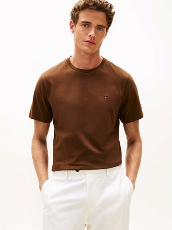 Camiseta de Gola Redonda com Bordado da Bandeira Tommy Hilfiger Legacy Brown
