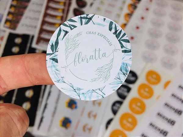 1000 Adesivos Redondos 4x4cm Destacáveis e Personalizados