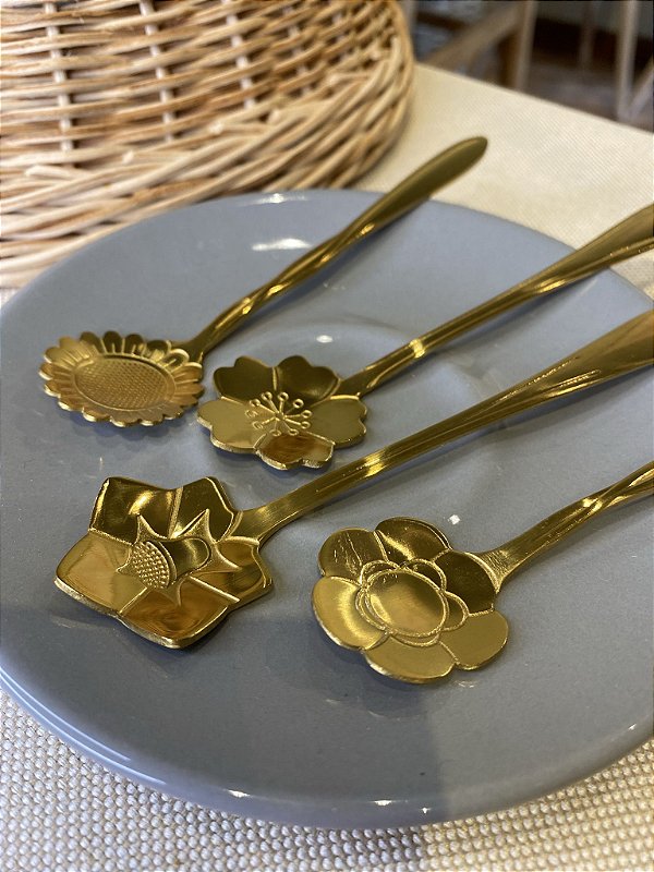 Kit colherzinha flower dourada