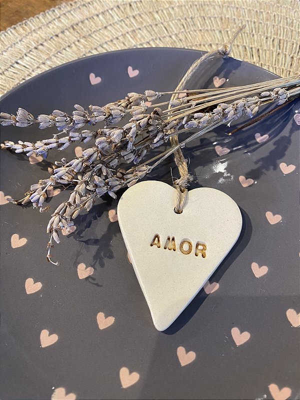 Amor em cerâmica