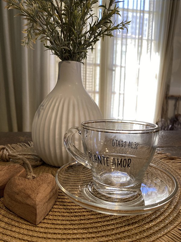 Xícara de chá - plante amor