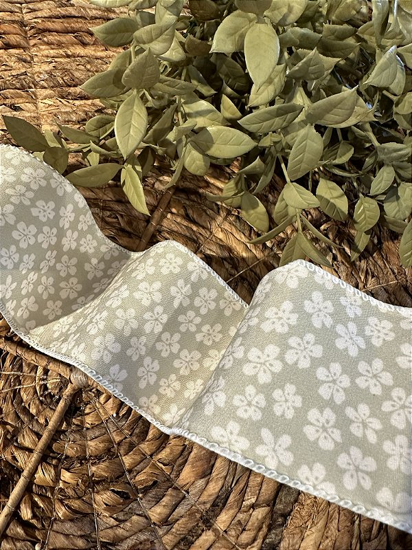 Fita verde com flores- 6,3cmx10m